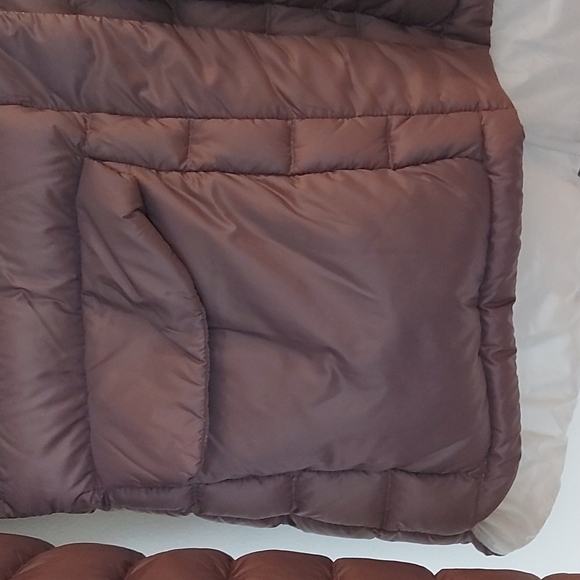 NWT Athleta Reversible Downfilled Jacket with Detachable Hood Rose/Off W… - Picture 6 of 10